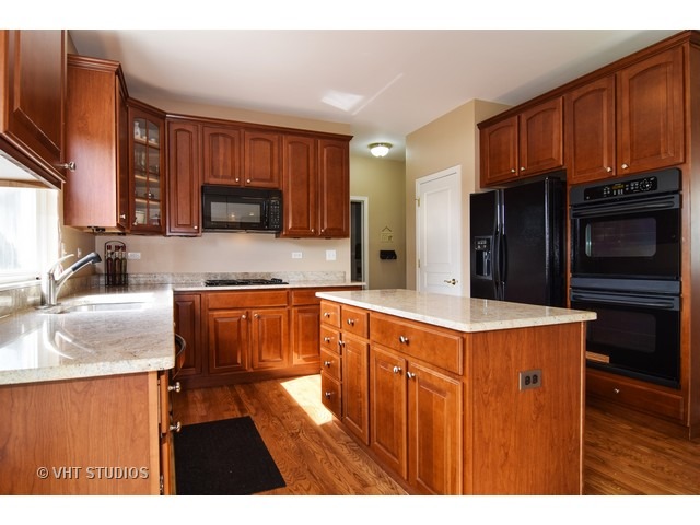 4130 Georgetown Cir, Algonquin, IL 60102 photo 4