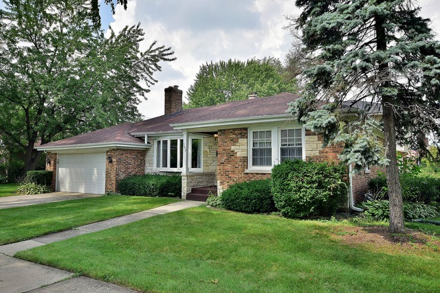303 E Crescent Ave, Elmhurst, IL 60126 photo 2