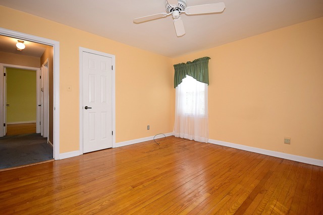 303 E Crescent Ave, Elmhurst, IL 60126 photo 8