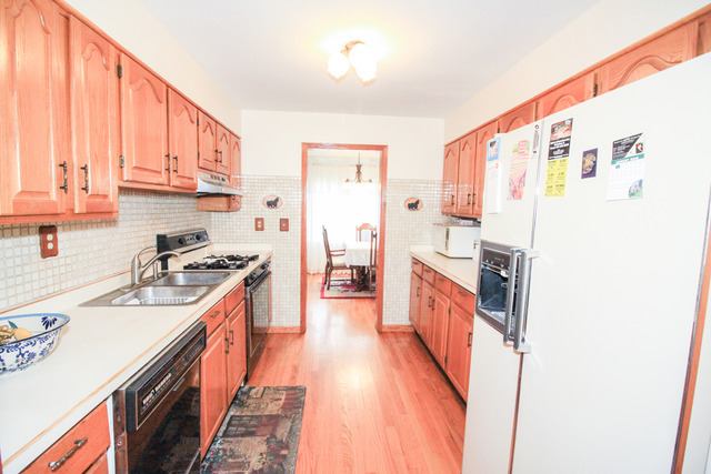 132 E Morrison Ave, Mount Prospect, IL 60056 photo 5