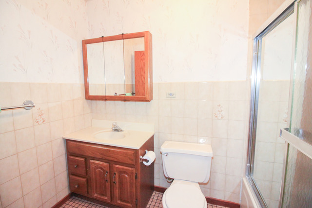 132 E Morrison Ave, Mount Prospect, IL 60056 photo 17