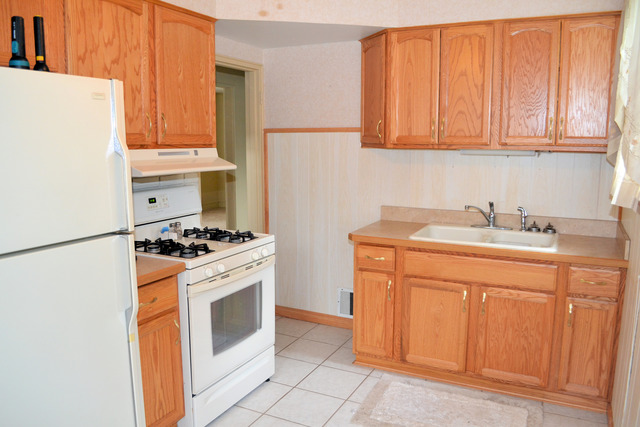 17740 Roy St, Lansing, IL 60438 photo 3