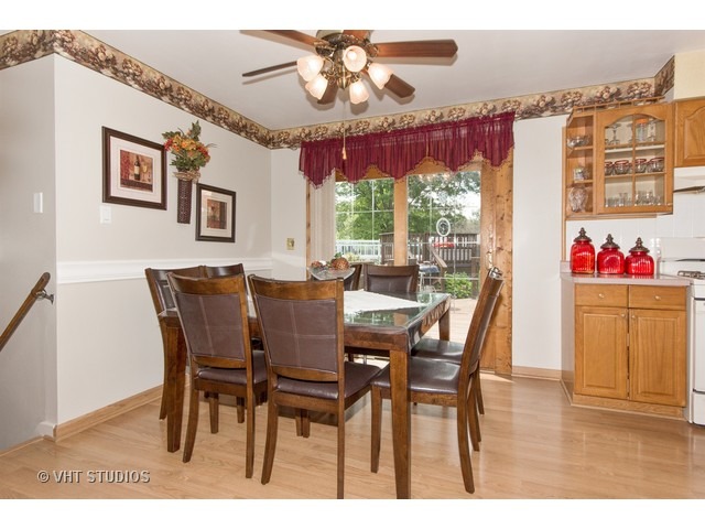24026 S Cardinal Dr, Channahon, IL 60410 photo 8