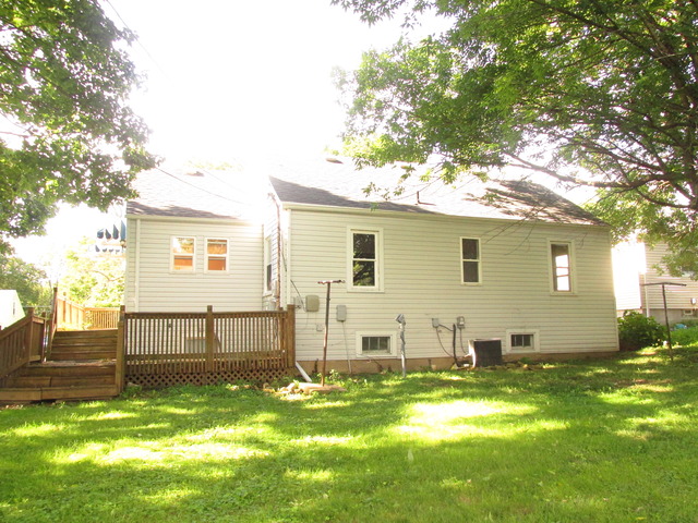 1872 E Duane Blvd, Kankakee, IL 60901 photo 2