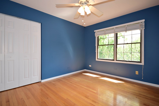 6421 Raleigh Rd, Willowbrook, IL 60527 photo 9