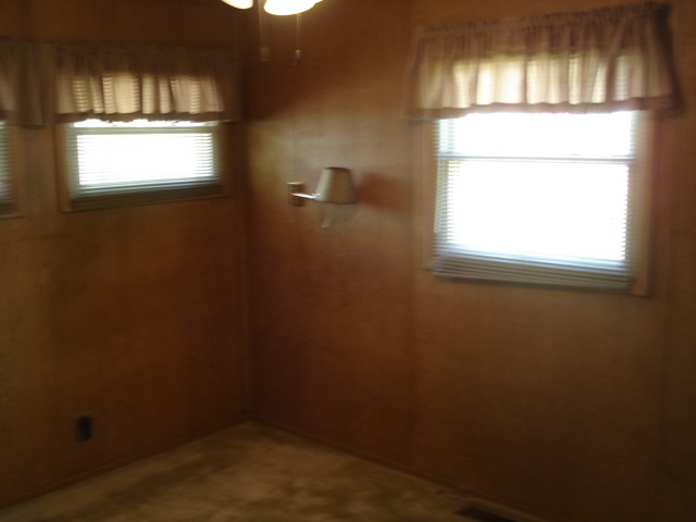 1709 Fulton St, Peru, IL 61354 photo 6