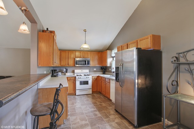 5211 Pine Trails Cir, Plainfield, IL 60586 photo 5