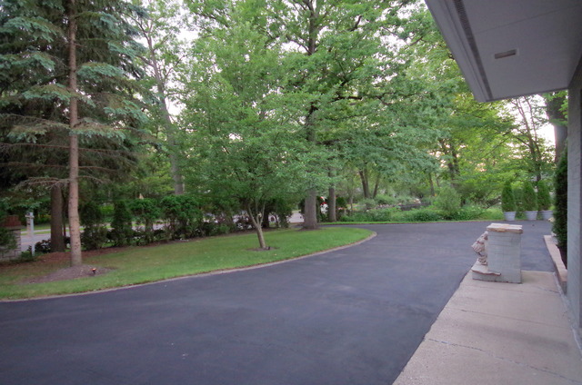 455 Dundee Rd, Glencoe, IL 60022 photo 2