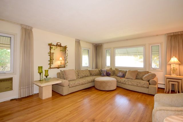 6809 W Devon Ave, Chicago, IL 60631 photo 3