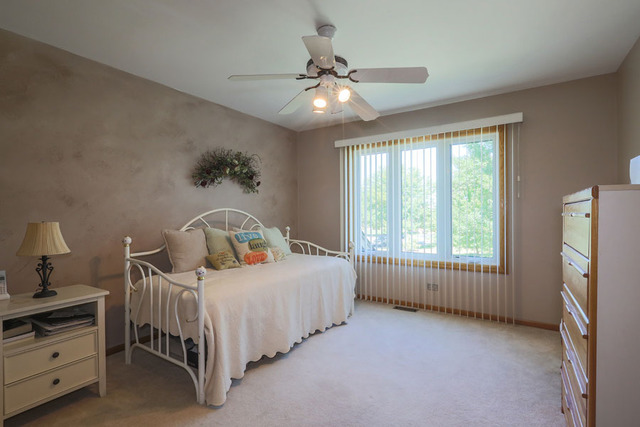 1124 Conan Doyle Rd, Naperville, IL 60564 photo 15
