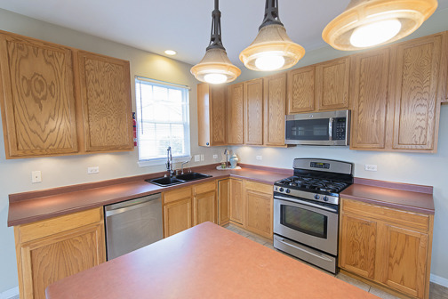26331 Whispering Woods Cir, Plainfield, IL 60585 photo 6