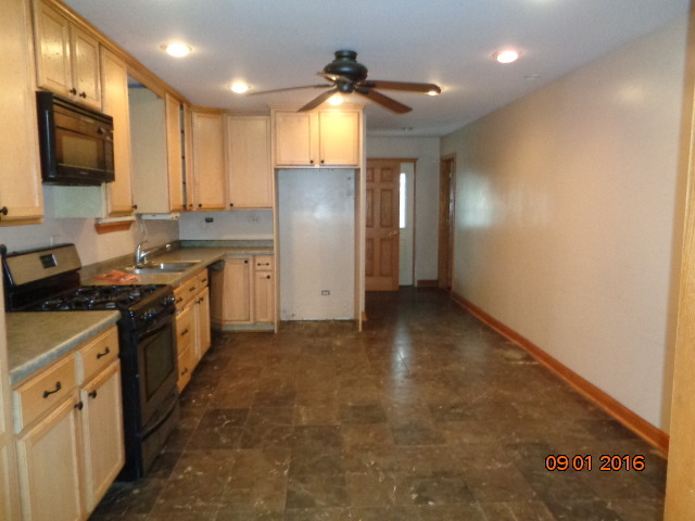 730 W 47th Pl, Chicago, IL 60609 photo 4