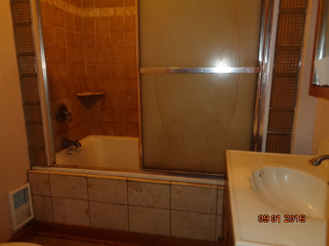 730 W 47th Pl, Chicago, IL 60609 photo 6