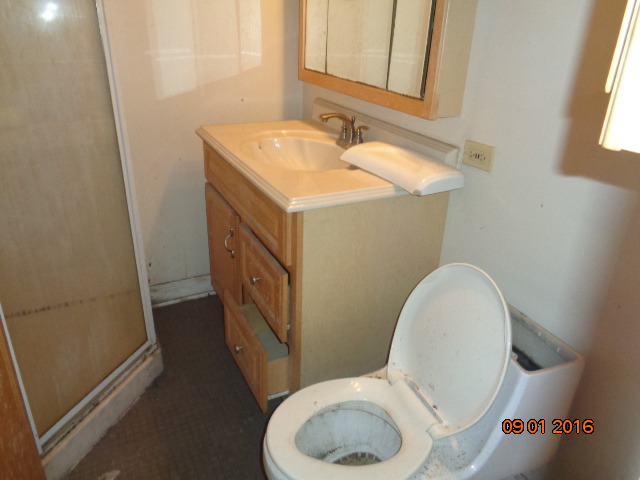 730 W 47th Pl, Chicago, IL 60609 photo 12