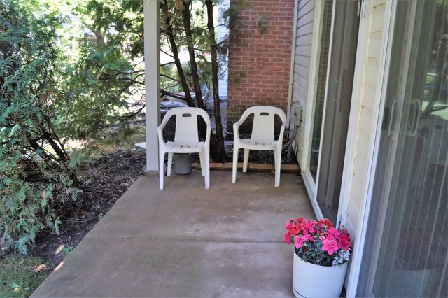 1502 Camden Ct #C1, Wheeling, IL 60090 photo 14