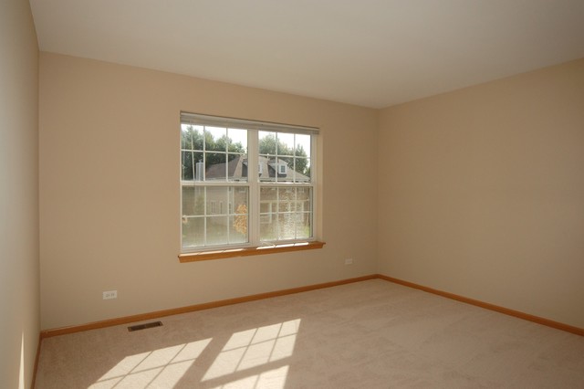 600 Haversham Ave, Elgin, IL 60124 photo 13