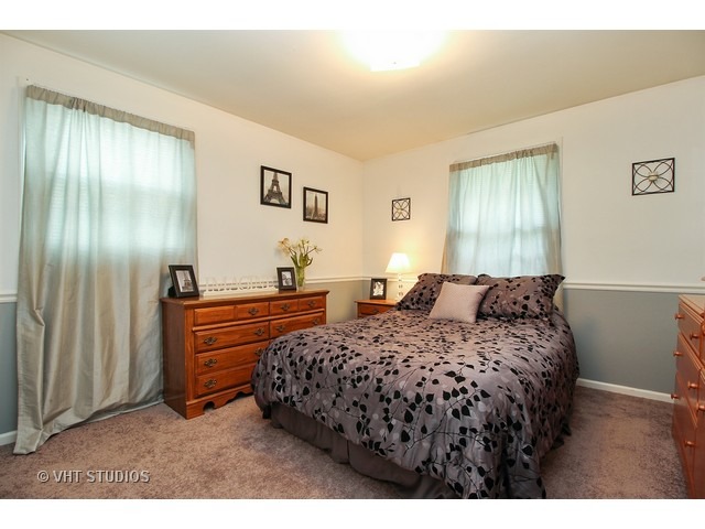 899 Pheasant Dr, Bradley, IL 60915 photo 9