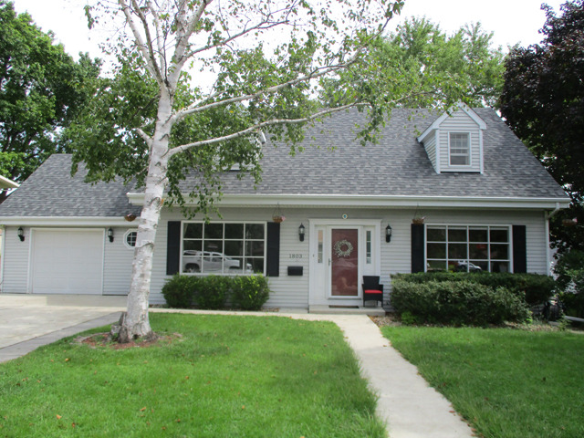 1803 Joann Dr, Peru, IL 61354 photo 1