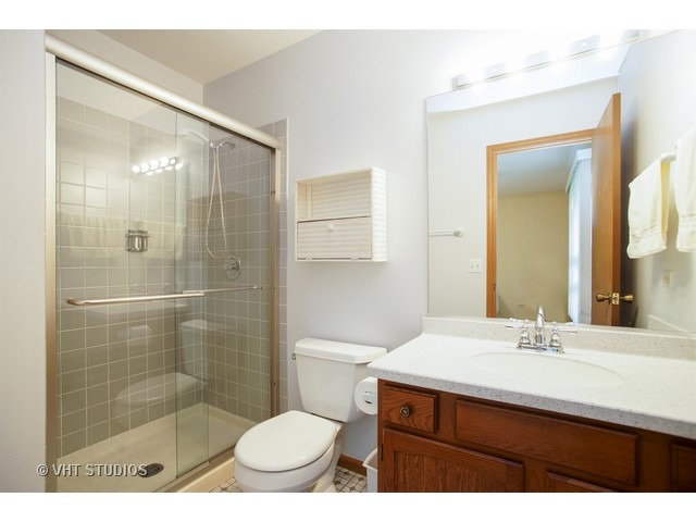 203 Mayer Ave, Wheeling, IL 60090 photo 8