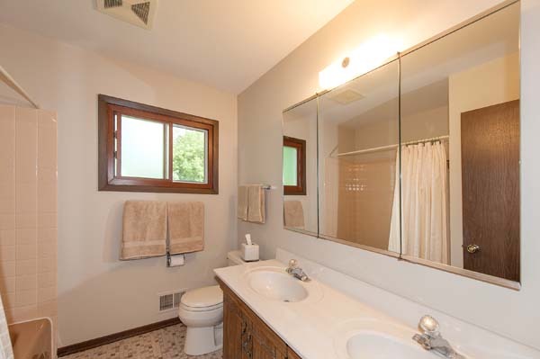 1160 Central Ave, Deerfield, IL 60015 photo 20