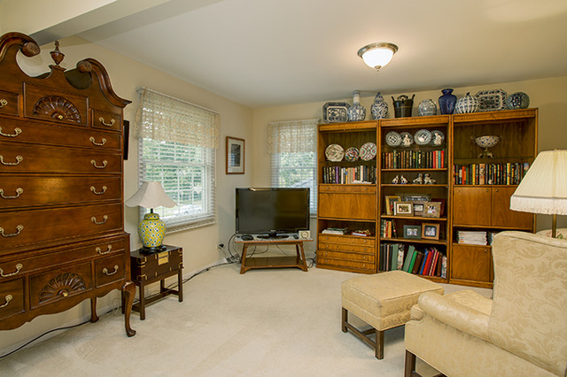1685 Shelley Ln, Wheaton, IL 60189 photo 11