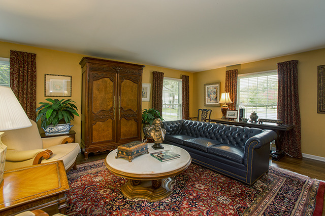 1685 Shelley Ln, Wheaton, IL 60189 photo 9