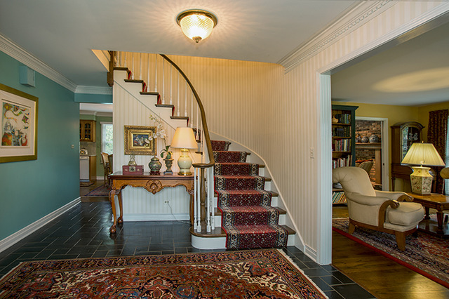 1685 Shelley Ln, Wheaton, IL 60189 photo 2