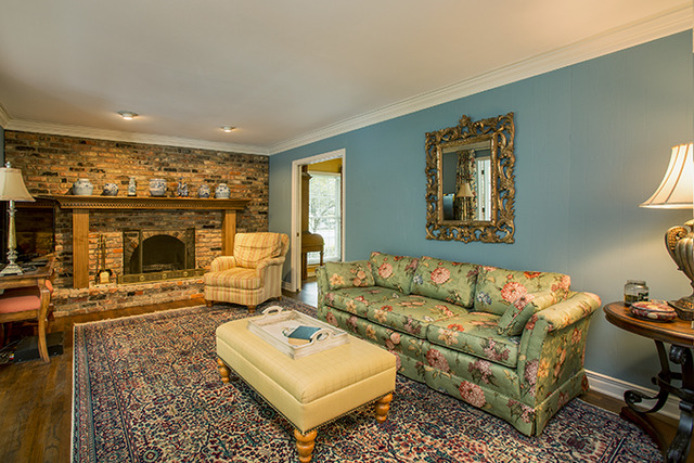 1685 Shelley Ln, Wheaton, IL 60189 photo 8
