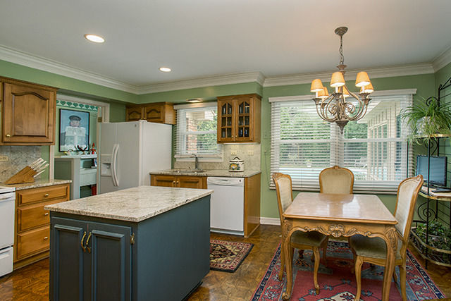 1685 Shelley Ln, Wheaton, IL 60189 photo 6