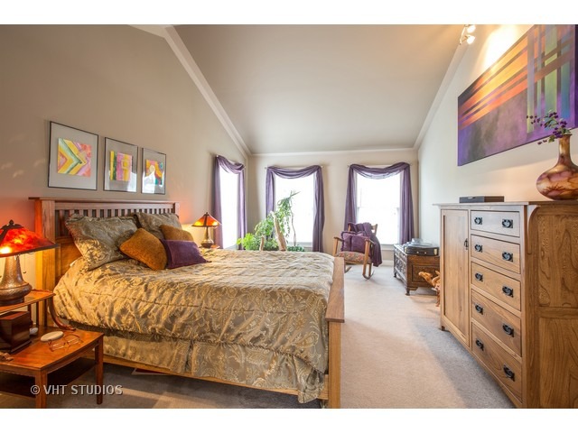 611 Bluffs Edge Dr, Mchenry, IL 60051 photo 6