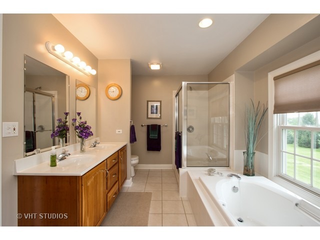 611 Bluffs Edge Dr, Mchenry, IL 60051 photo 7
