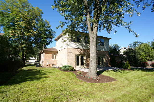 1091 E Algonquin Rd, Des Plaines, IL 60016 photo 25