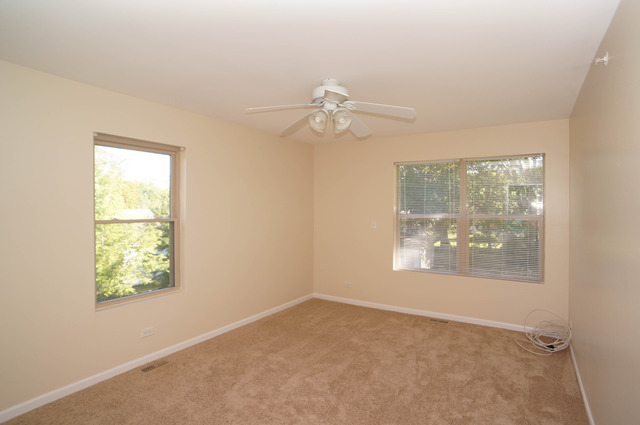 1091 E Algonquin Rd, Des Plaines, IL 60016 photo 16