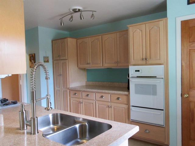 8114 Jackson Ave, Munster, IN 46321 photo 9