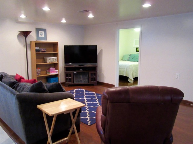 8114 Jackson Ave, Munster, IN 46321 photo 17