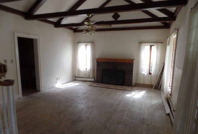 520 W Abe St, Plano, IL 60545 photo 7