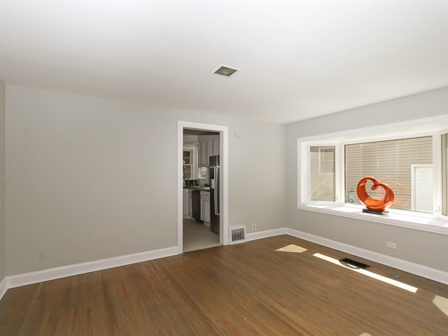 155 S Melrose Ave, Elgin, IL 60123 photo 7