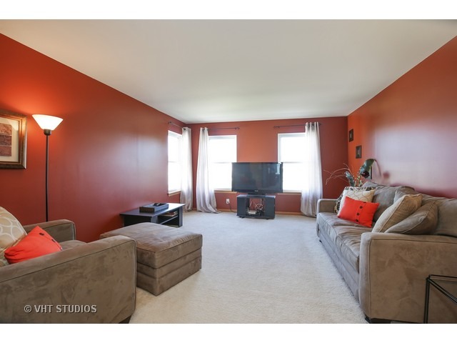 648 Settlement Dr, Maple Park, IL 60151 photo 8