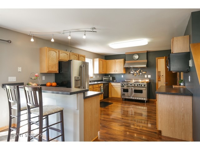 648 Settlement Dr, Maple Park, IL 60151 photo 6