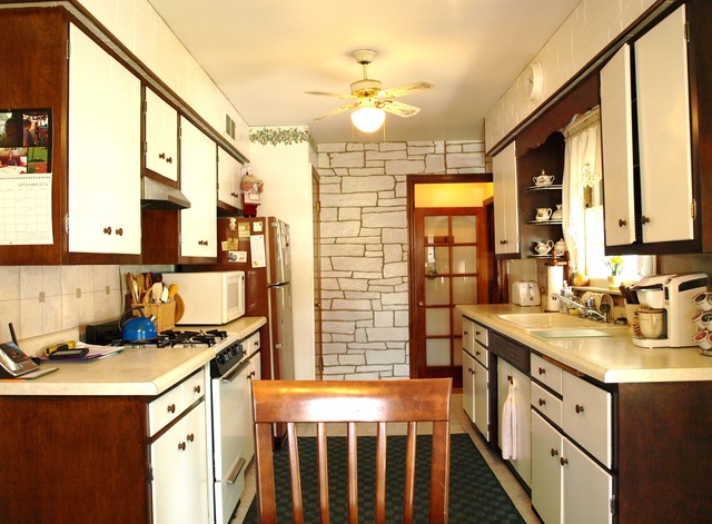 3724 Park Ave, Steger, IL 60475 photo 5
