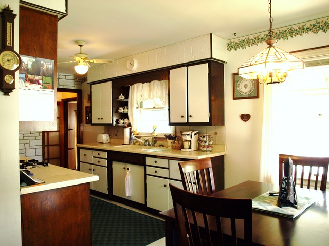 3724 Park Ave, Steger, IL 60475 photo 4