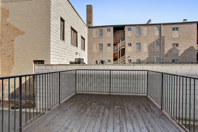 836 E 48th St, Chicago, IL 60615 photo 23