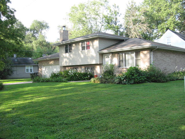 2301 170th St, Hazel Crest, IL 60429 photo 2
