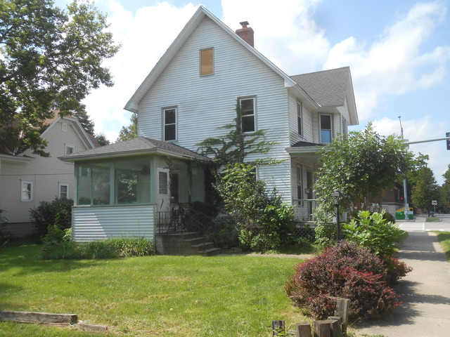 305 E North St, Morris, IL 60450 photo 4