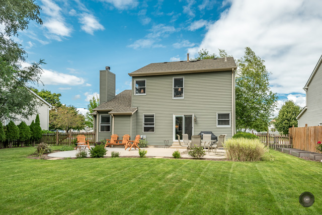 1526 Knotty Pine Dr, Elgin, IL 60123 photo 19