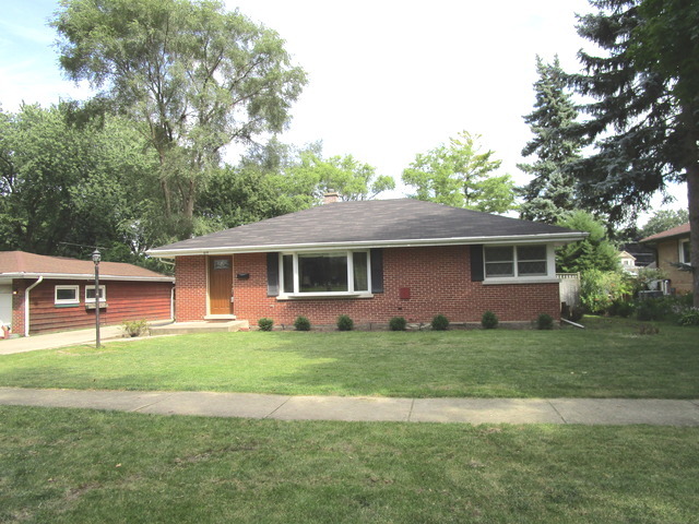 415 S Cherry St, Itasca, IL 60143 photo 2