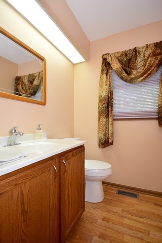 1505 E Lowden Ave, Wheaton, IL 60189 photo 5
