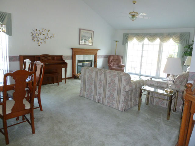 21015 W Hazelnut Ln, Plainfield, IL 60544 photo 4