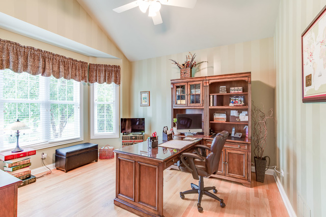 1455 Jason Ct, Bartlett, IL 60103 photo 9