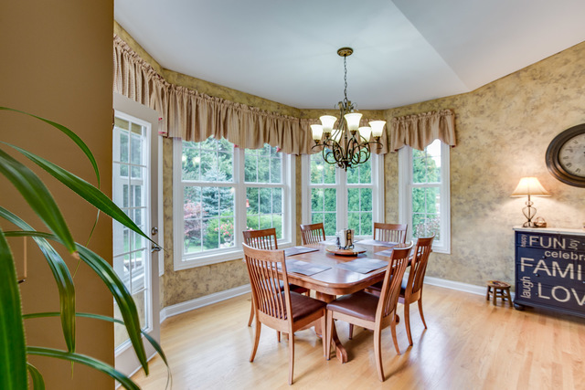 1455 Jason Ct, Bartlett, IL 60103 photo 8
